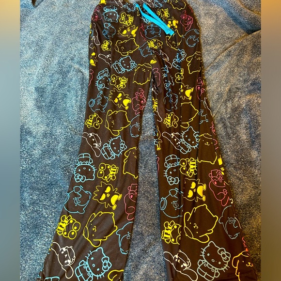 Hello Kitty Pajama Pants - Picture 1 of 2